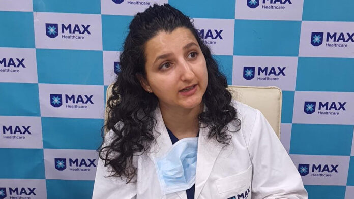 मैक्स अस्पताल के डॉक्टरों ने 2.8 वर्षीय बच्चे को दी सुनने की अनमोल सौगात मैक्स अस्पताल के डॉक्टरों ने 2.8 वर्षीय बच्चे को दी सुनने की अनमोल सौगात