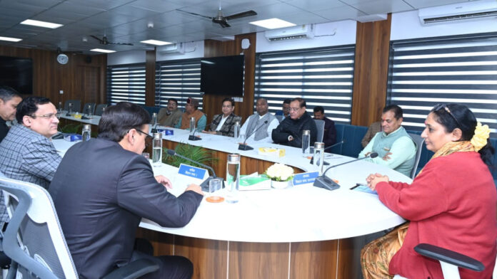 लोकतांत्रिक संस्था को सशक्त बनाना होगा प्रयास : ऋतु खंडूड़ी लोकतांत्रिक संस्था को सशक्त बनाना होगा प्रयास : ऋतु खंडूड़ी