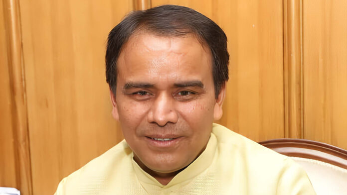 निजी विद्यालयों में भी लागू होगी ‘हमारी विरासत एवं विभूतियां’ पुस्तक : शिक्षा मंत्री निजी विद्यालयों में भी लागू होगी ‘हमारी विरासत एवं विभूतियां’ पुस्तक : शिक्षा मंत्री