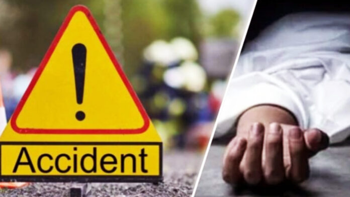 सड़क हादसे में पिता-पुत्र की दर्दनाक मौत सड़क हादसे में पिता-पुत्र की दर्दनाक मौत