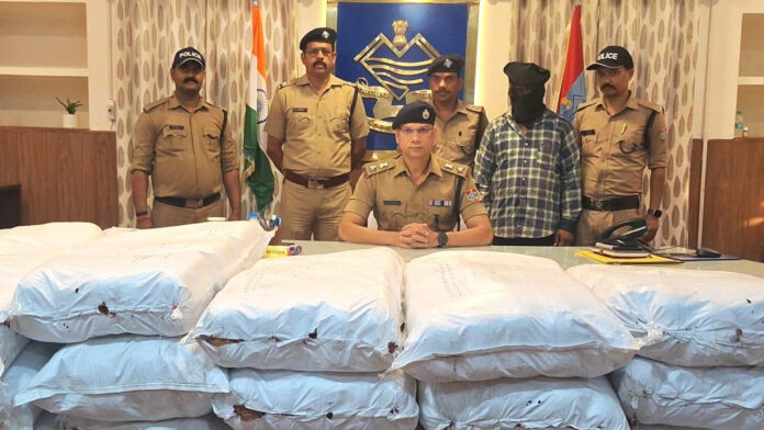 उत्तराखंड पुलिस की नशे के विरुद्ध बड़ी कार्यवाही उत्तराखंड पुलिस की नशे के विरुद्ध बड़ी कार्यवाही