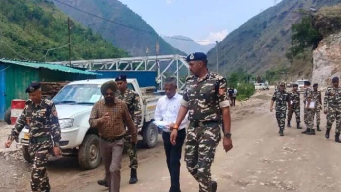 अंतरराष्ट्रीय सीमाओं पर पुलिस व अर्धसैनिक बल अलर्ट मोड पर अंतरराष्ट्रीय सीमाओं पर पुलिस व अर्धसैनिक बल अलर्ट मोड पर