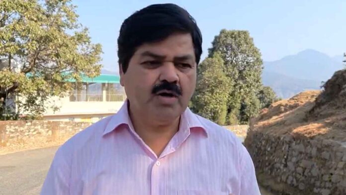 सरकार की आंखें व कान बंद और मुंह खुला हुआ हैः गोदियाल सरकार की आंखें व कान बंद और मुंह खुला हुआ हैः गोदियाल