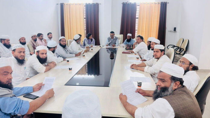 मदरसा संचालन को विद्यालय शिक्षा परिषद से लेनी होगी मान्यता मदरसा संचालन को विद्यालय शिक्षा परिषद से लेनी होगी मान्यता