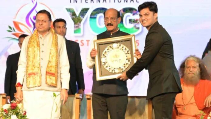 पीएम के प्रयासों से योग को वैश्विक पहचान मिली : उनियाल