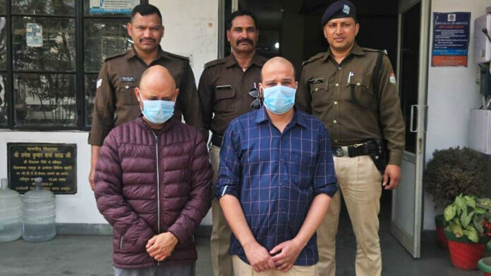 होली की आड़ में युवती से छेड़छाड़ व मारपीट करने वाले गिरफ्तार