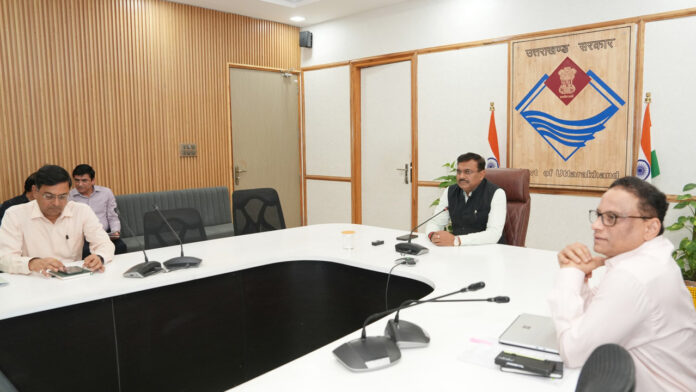 गर्मी में बच्चों को पानी पीने के लिए राज्य के हर स्कूल में बजेगी वॉटर बेल : सीएस