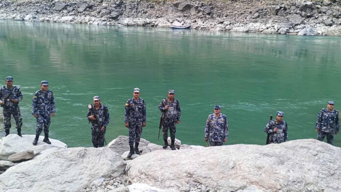 भारत से लगी सीमा पर नेपाल ने बढ़ाई सिक्योरिटी