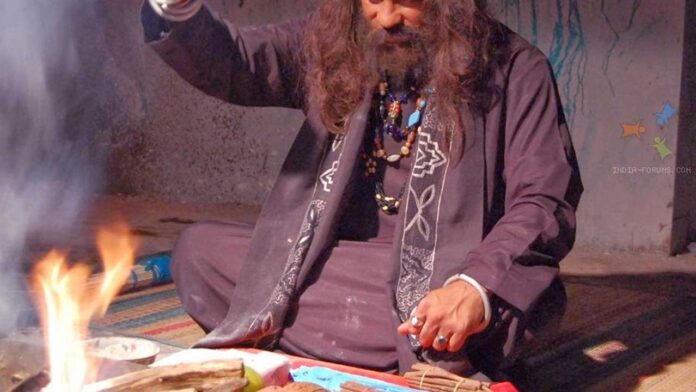 तंत्र-मंत्र और टोना-टोटके का भय दिखाकर 65 तोला सोने की ठगी