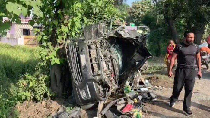 सड़क हादसे में नेशनल बास्केटबॉल खिलाड़ी की मौत, पत्नी गंभीर रूप से घायल सड़क हादसे में नेशनल बास्केटबॉल खिलाड़ी की मौत, पत्नी गंभीर रूप से घायल
